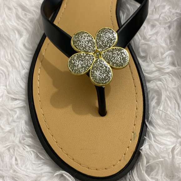 New- Black & Tan Silver Flower Sandals - Picture 1 of 6
